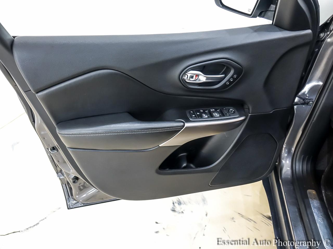 Jeep Cherokee Limited 4WD 2019