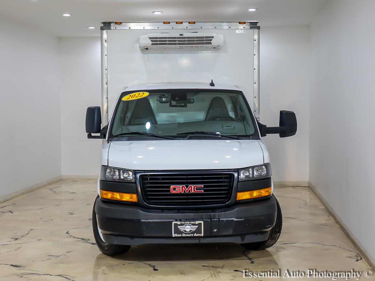 GMC Savana  2022