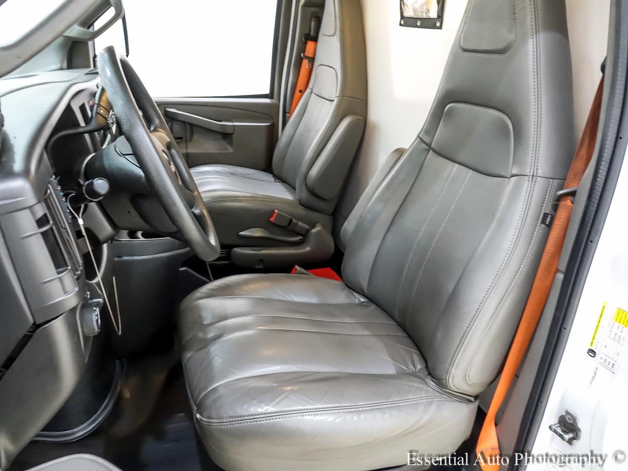 GMC Savana  2022
