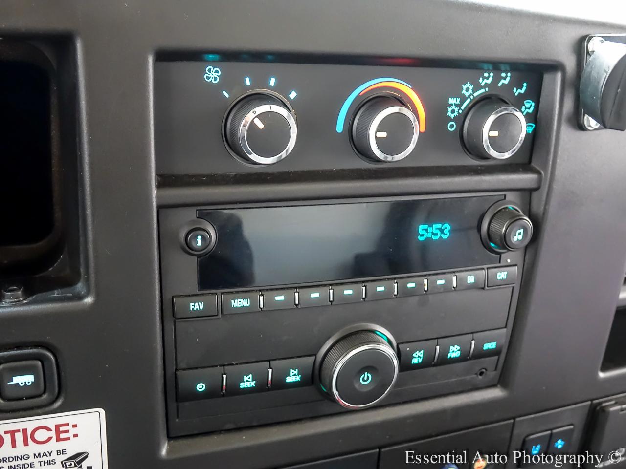 GMC Savana  2022