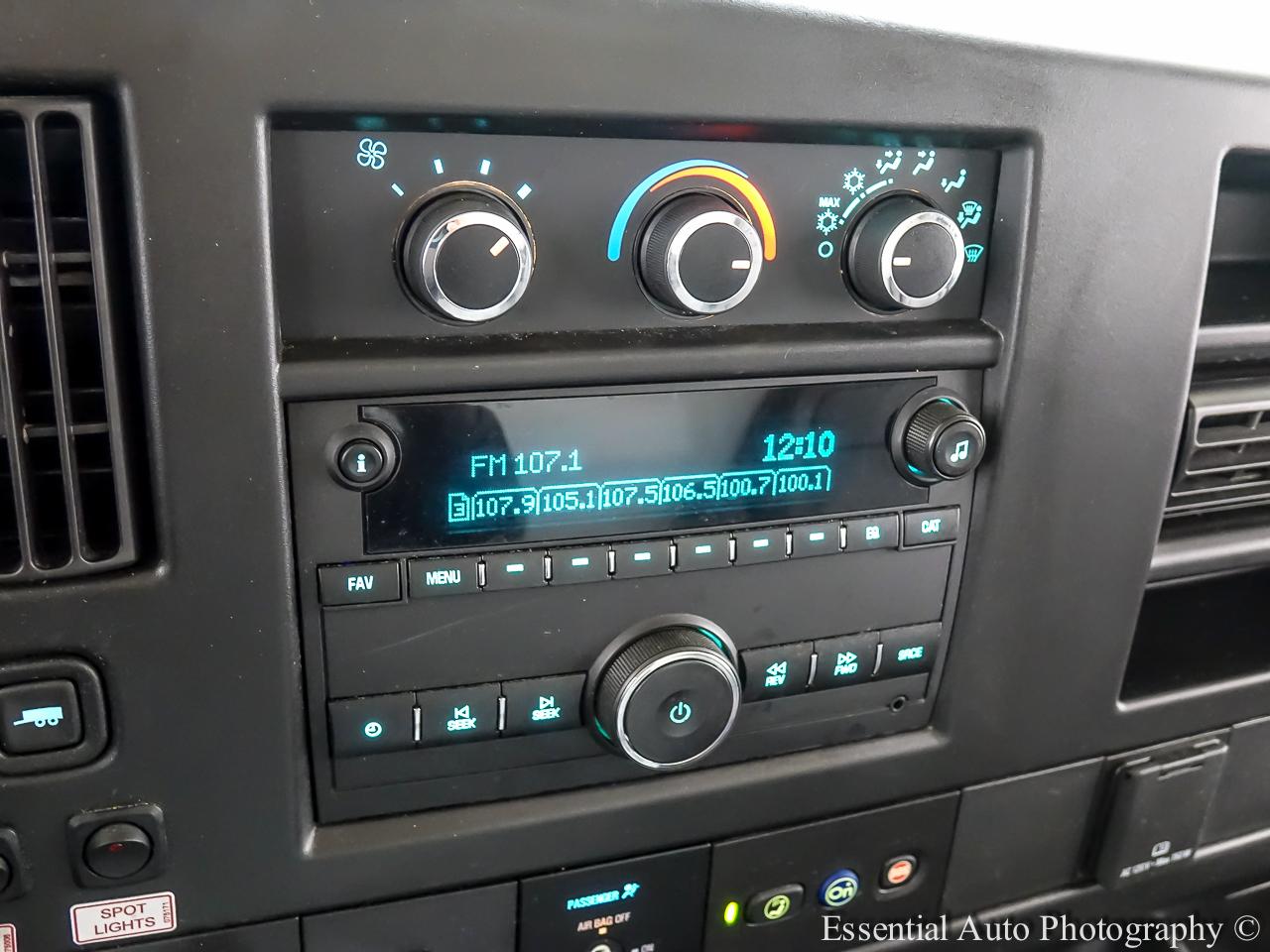 GMC Savana  2023