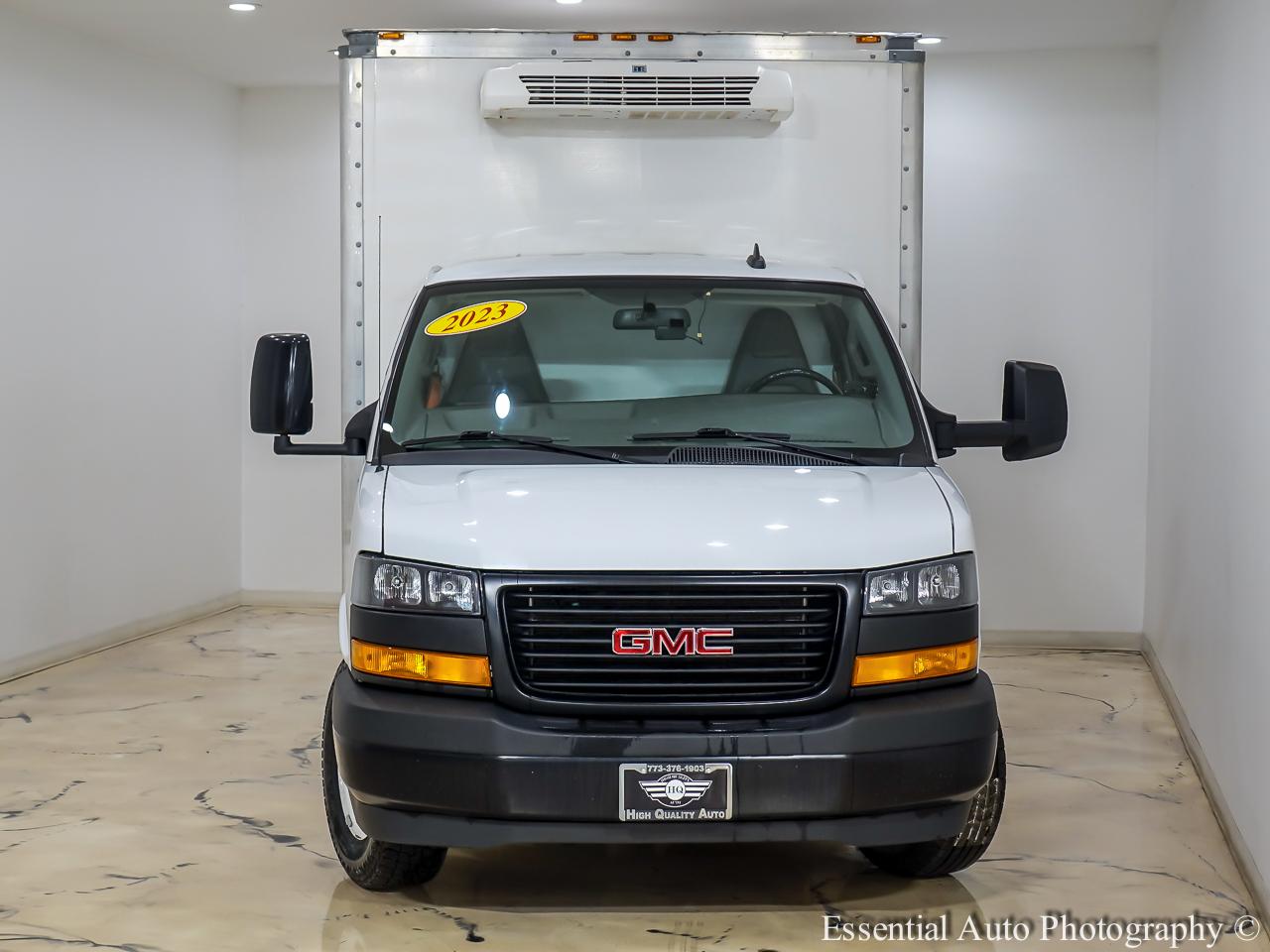 GMC Savana  2023