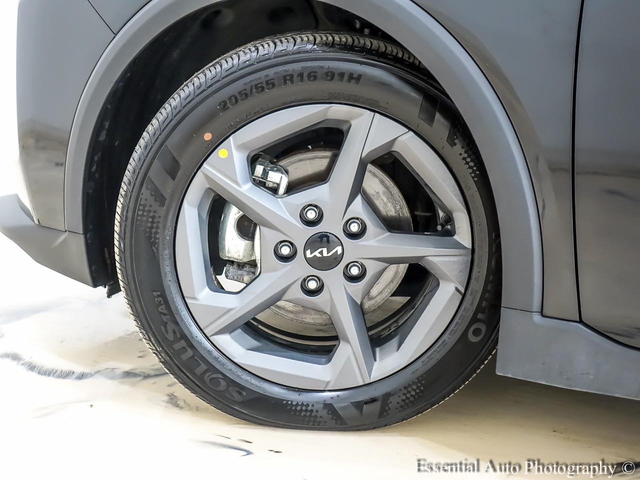 Kia K4 LXS 2025