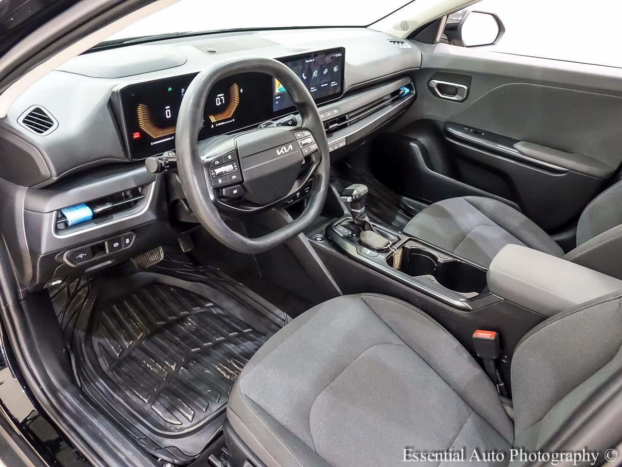 Kia K4 LXS 2025