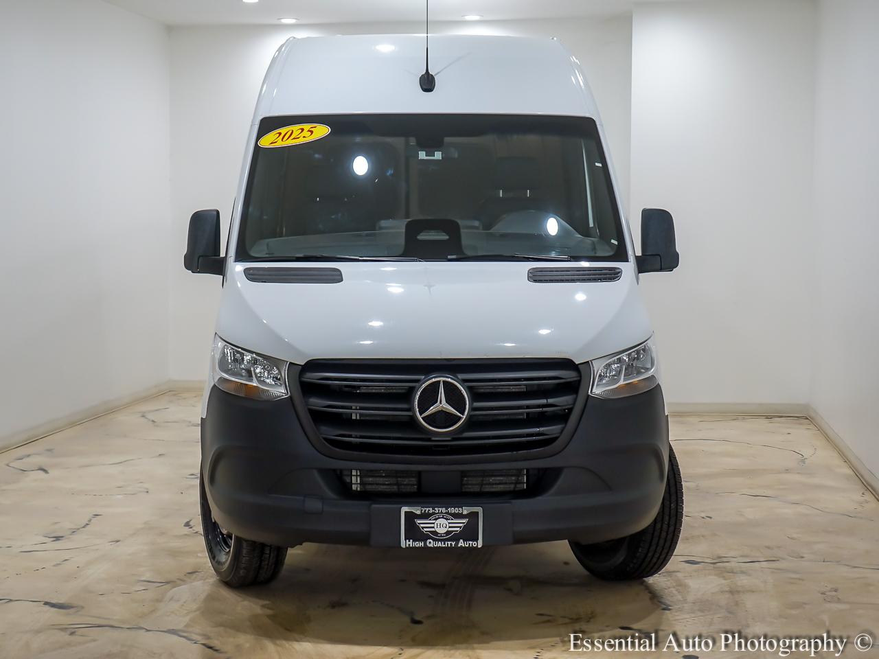 Mercedes-Benz Sprinter 2500 170-in. WB 2025