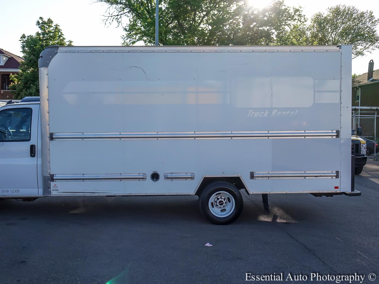 GMC Savana G3500 177 in. 2021