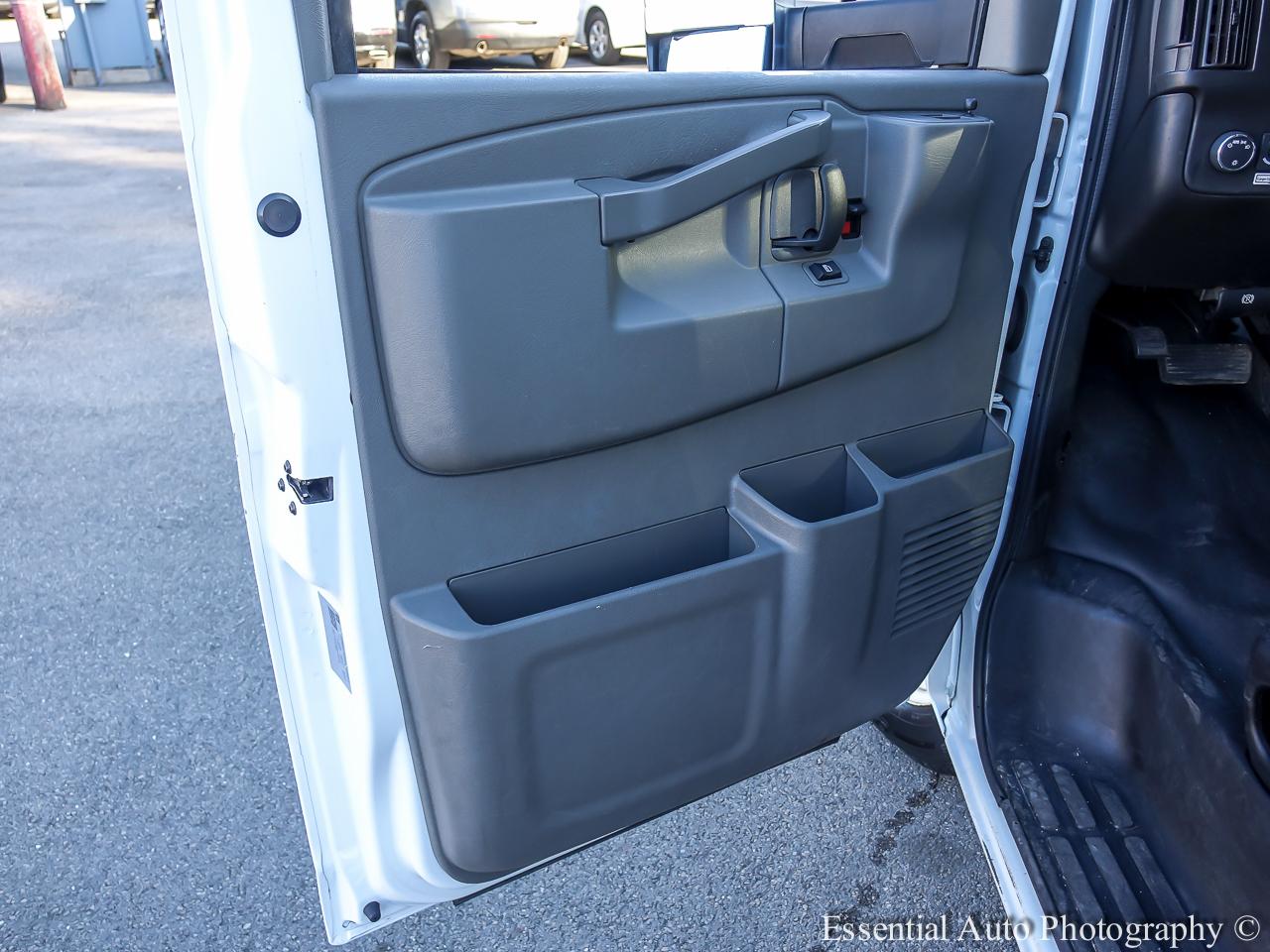 GMC Savana G3500 177 in. 2021