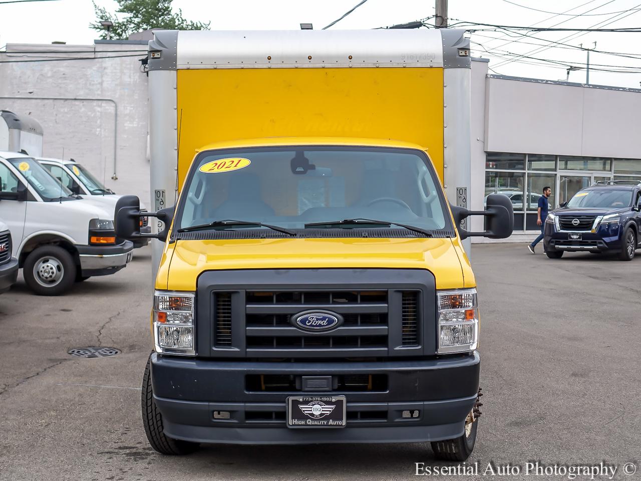 Ford Econoline E-350 Super Duty 2021