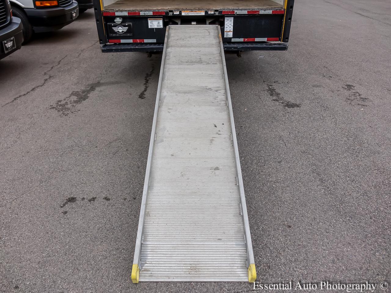 Ford Econoline E-350 Super Duty 2021