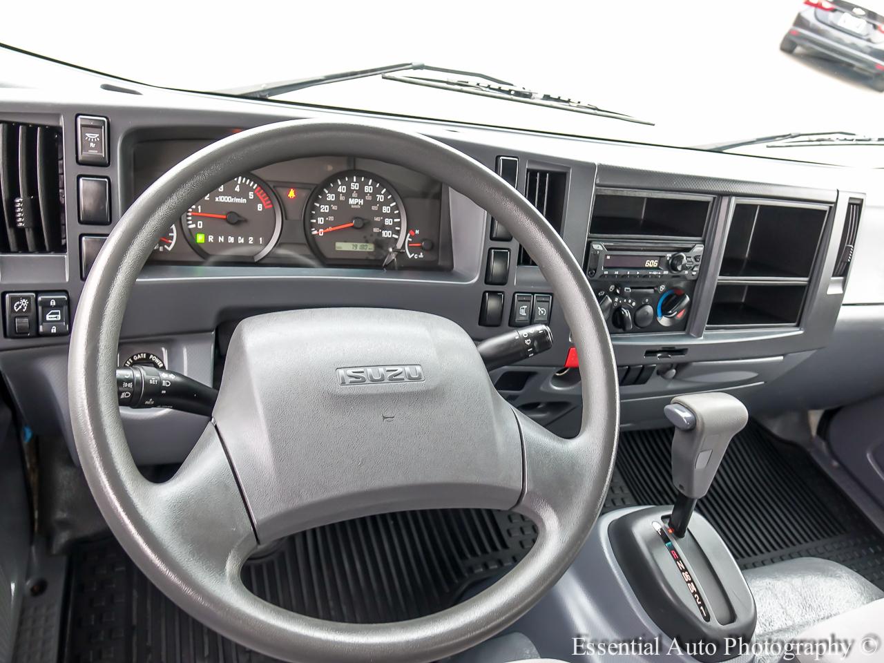 Isuzu NPR HD  2018