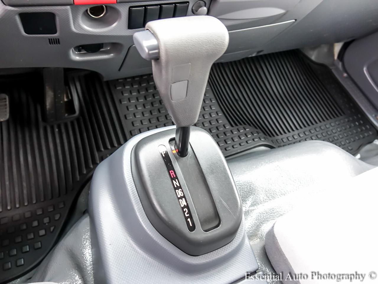 Isuzu NPR HD  2018