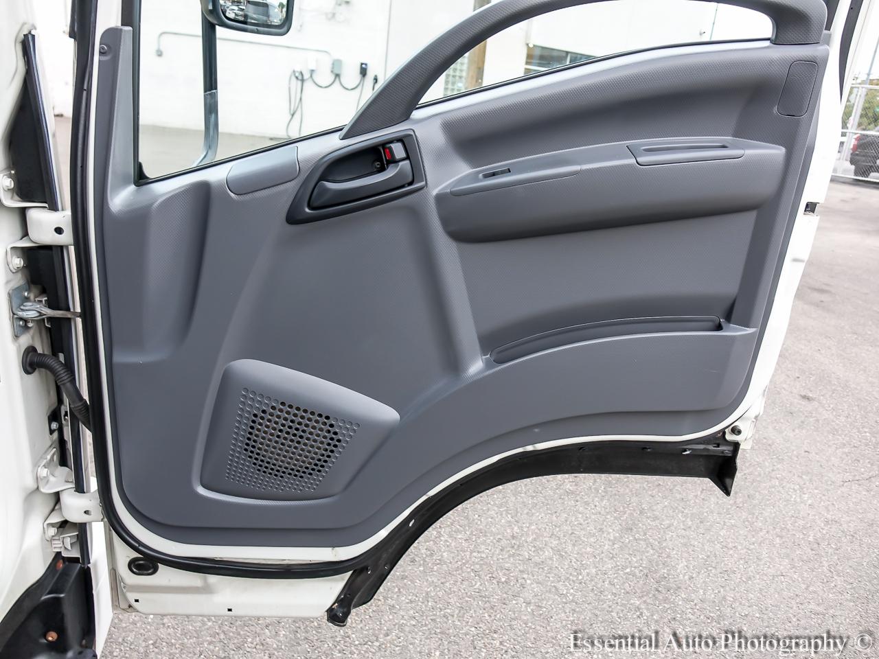 Isuzu NPR HD  2018