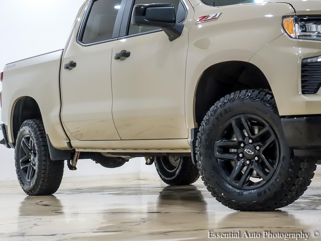 Chevrolet Silverado 1500 Trail Boss LT Crew Cab 4WD 2023