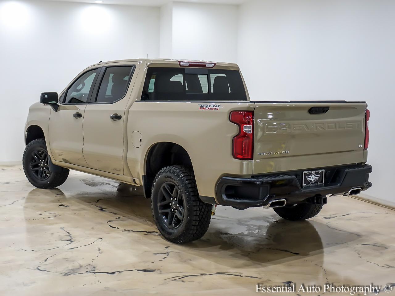 Chevrolet Silverado 1500 Trail Boss LT Crew Cab 4WD 2023