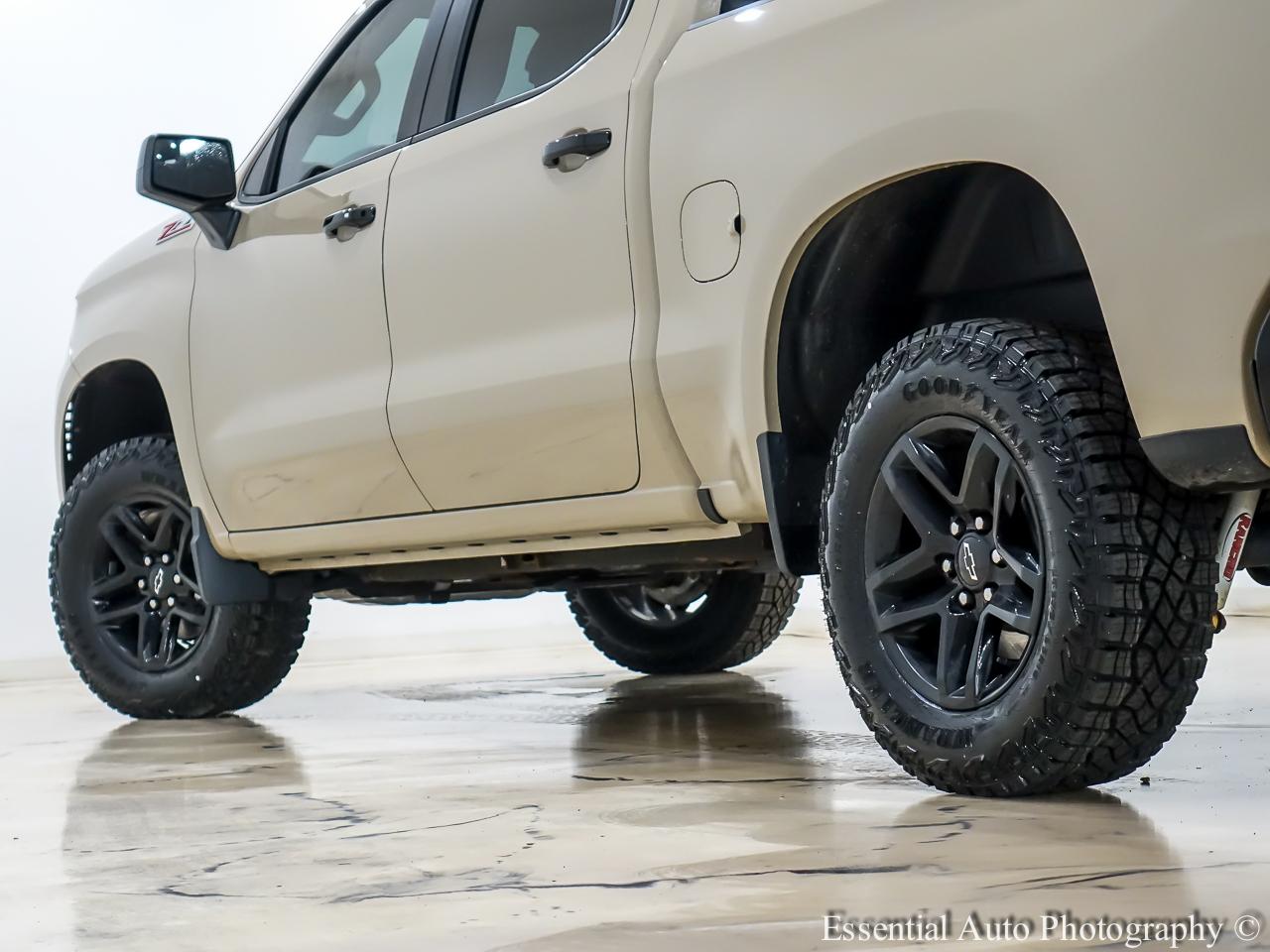 Chevrolet Silverado 1500 Trail Boss LT Crew Cab 4WD 2023