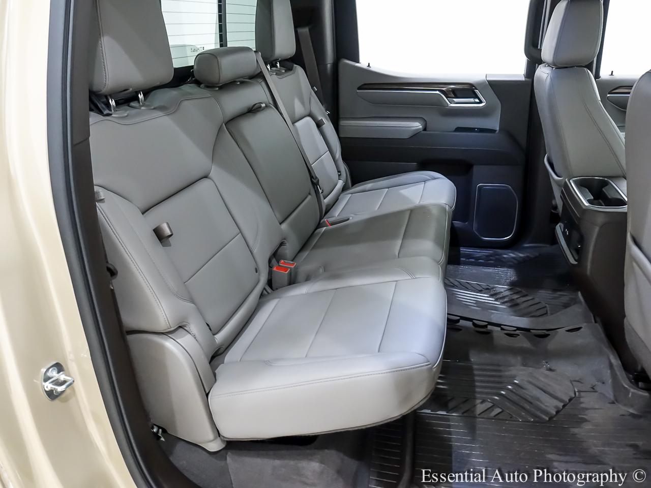 Chevrolet Silverado 1500 Trail Boss LT Crew Cab 4WD 2023