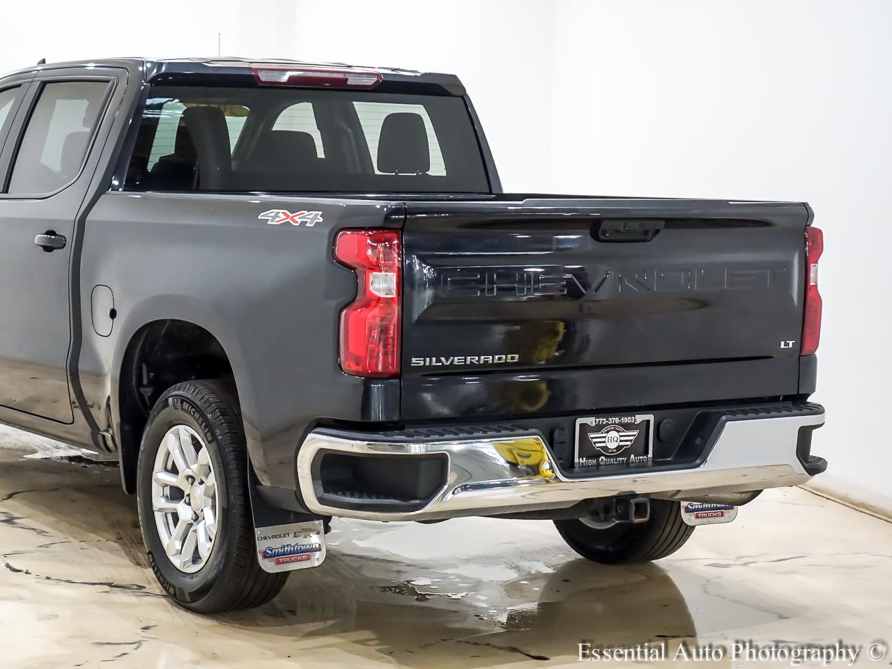 Chevrolet Silverado 1500 LT-L Crew Cab 4WD 2023