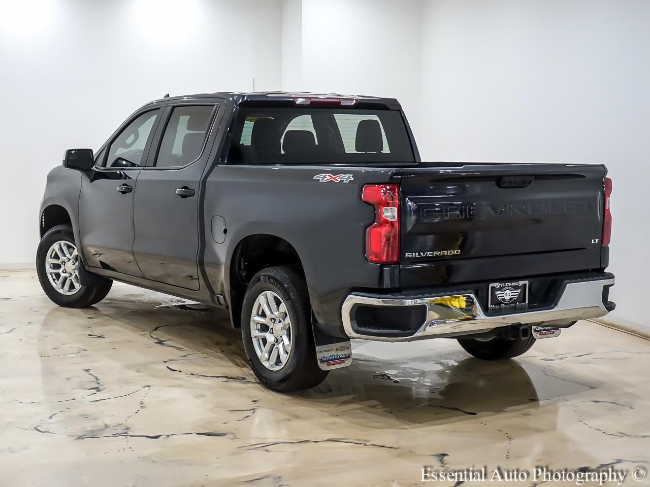 Chevrolet Silverado 1500 LT-L Crew Cab 4WD 2023