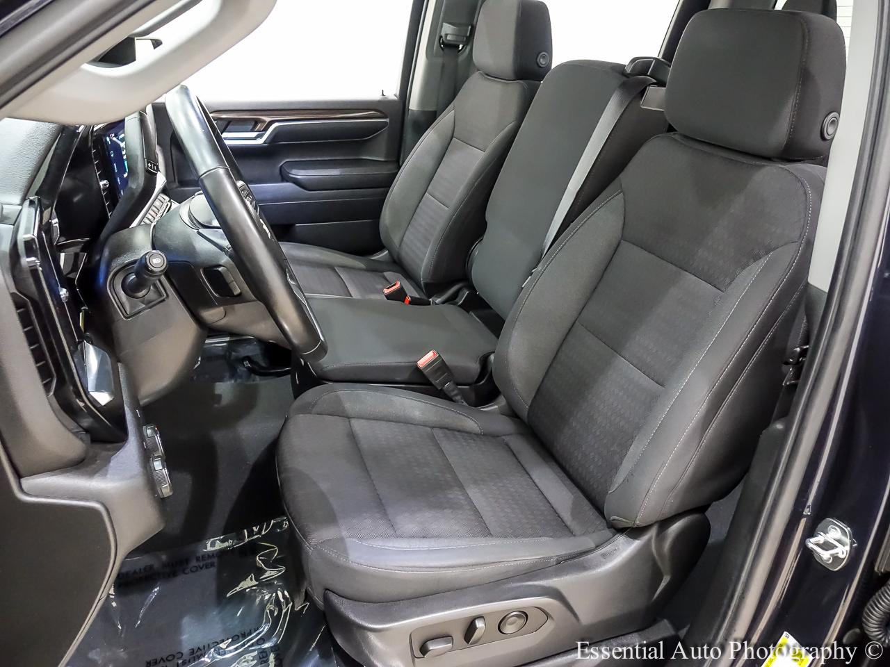 Chevrolet Silverado 1500 LT-L Crew Cab 4WD 2023