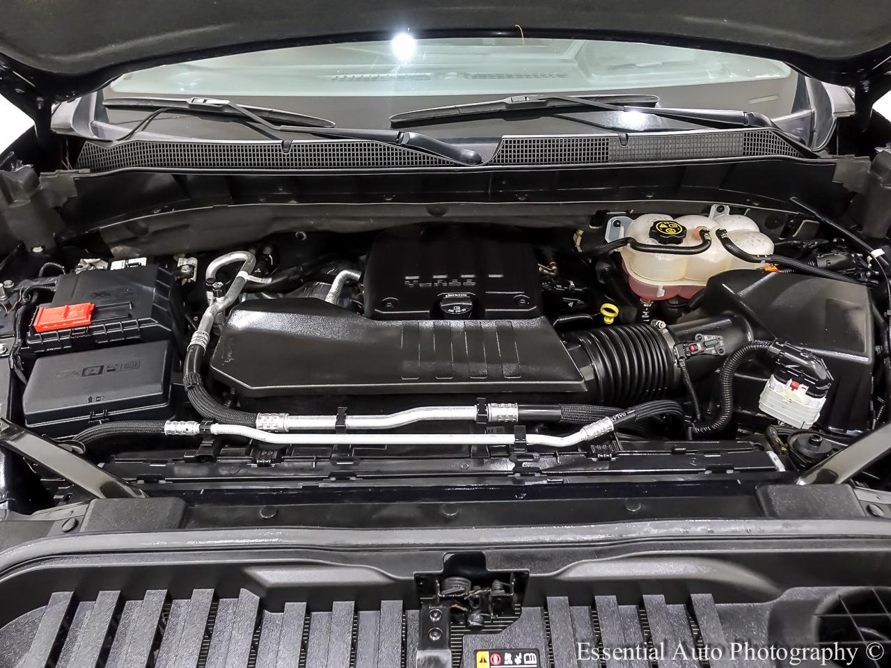 Chevrolet Silverado 1500 LT-L Crew Cab 4WD 2023