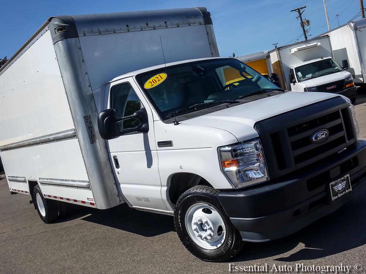 Ford Econoline E-350 Super Duty 2021