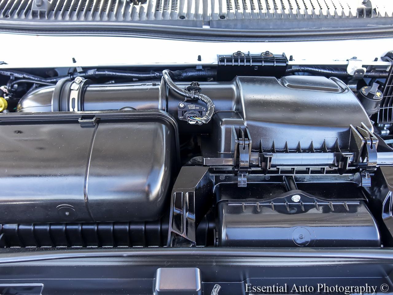 Ford Econoline E-350 Super Duty 2021