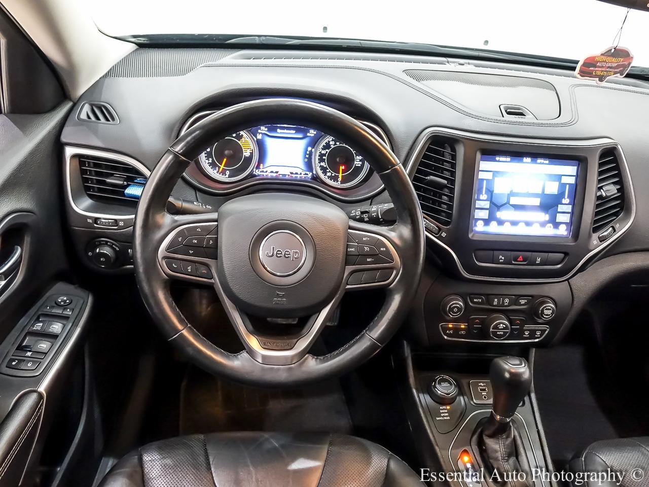 Jeep Cherokee Latitude Lux 4WD 2021
