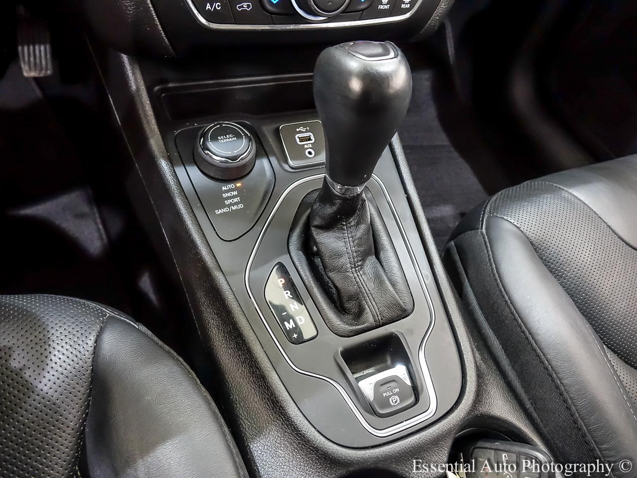 Jeep Cherokee Latitude Lux 4WD 2021