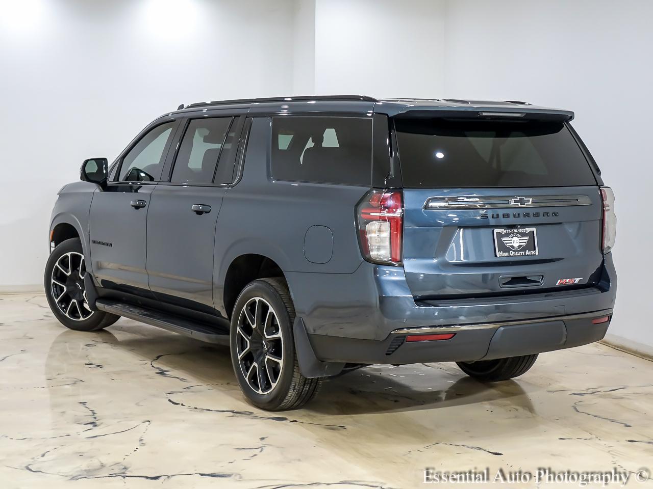 Chevrolet Suburban RST 4WD 2021