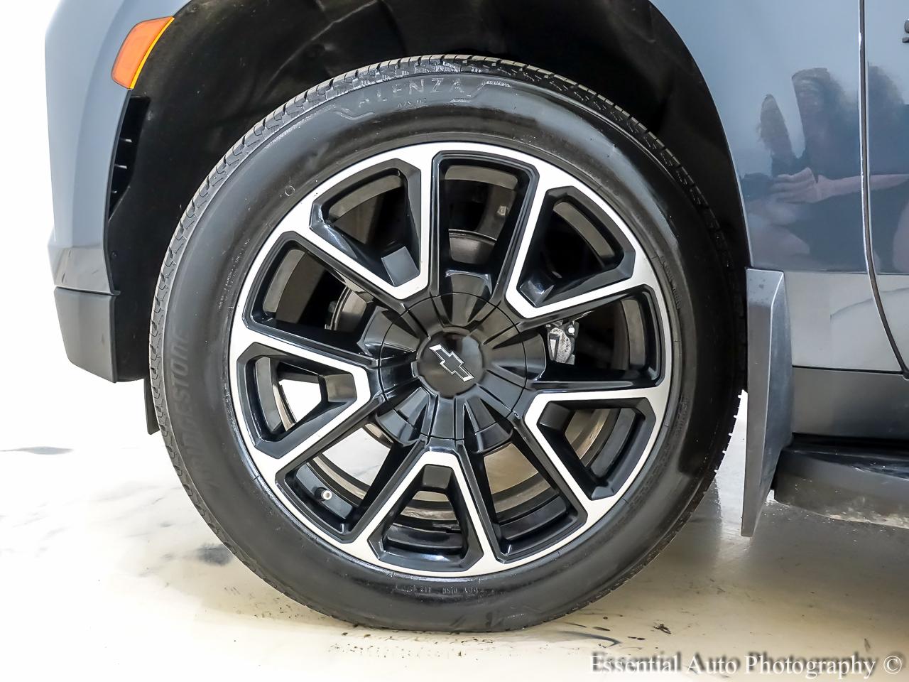 Chevrolet Suburban RST 4WD 2021