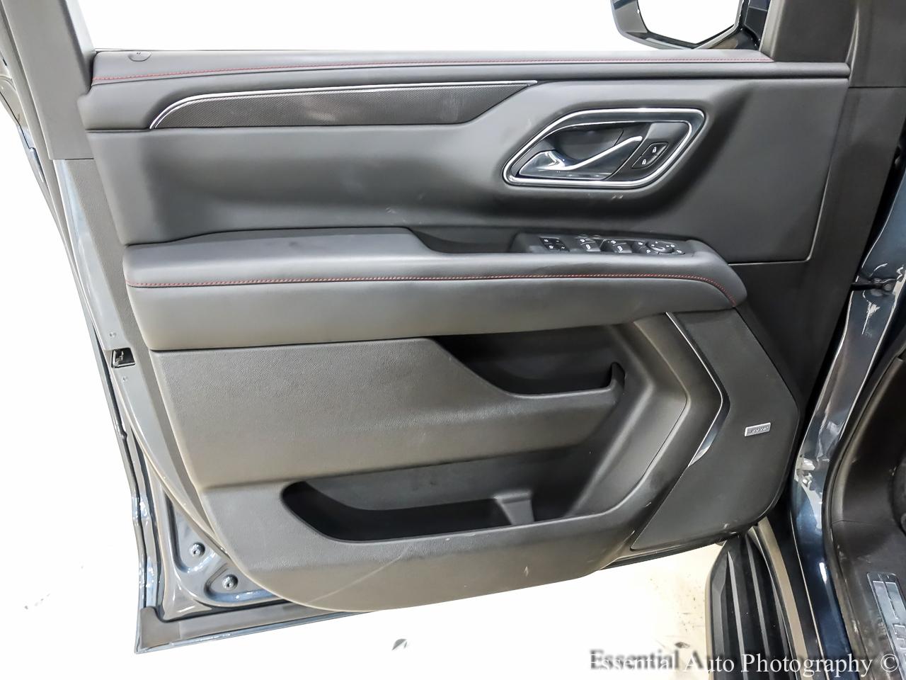 Chevrolet Suburban RST 4WD 2021