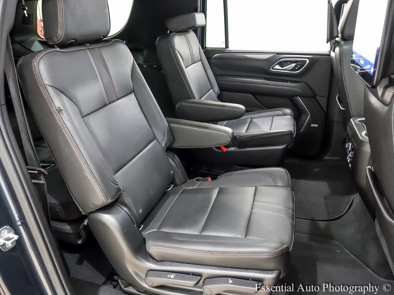 Chevrolet Suburban RST 4WD 2021