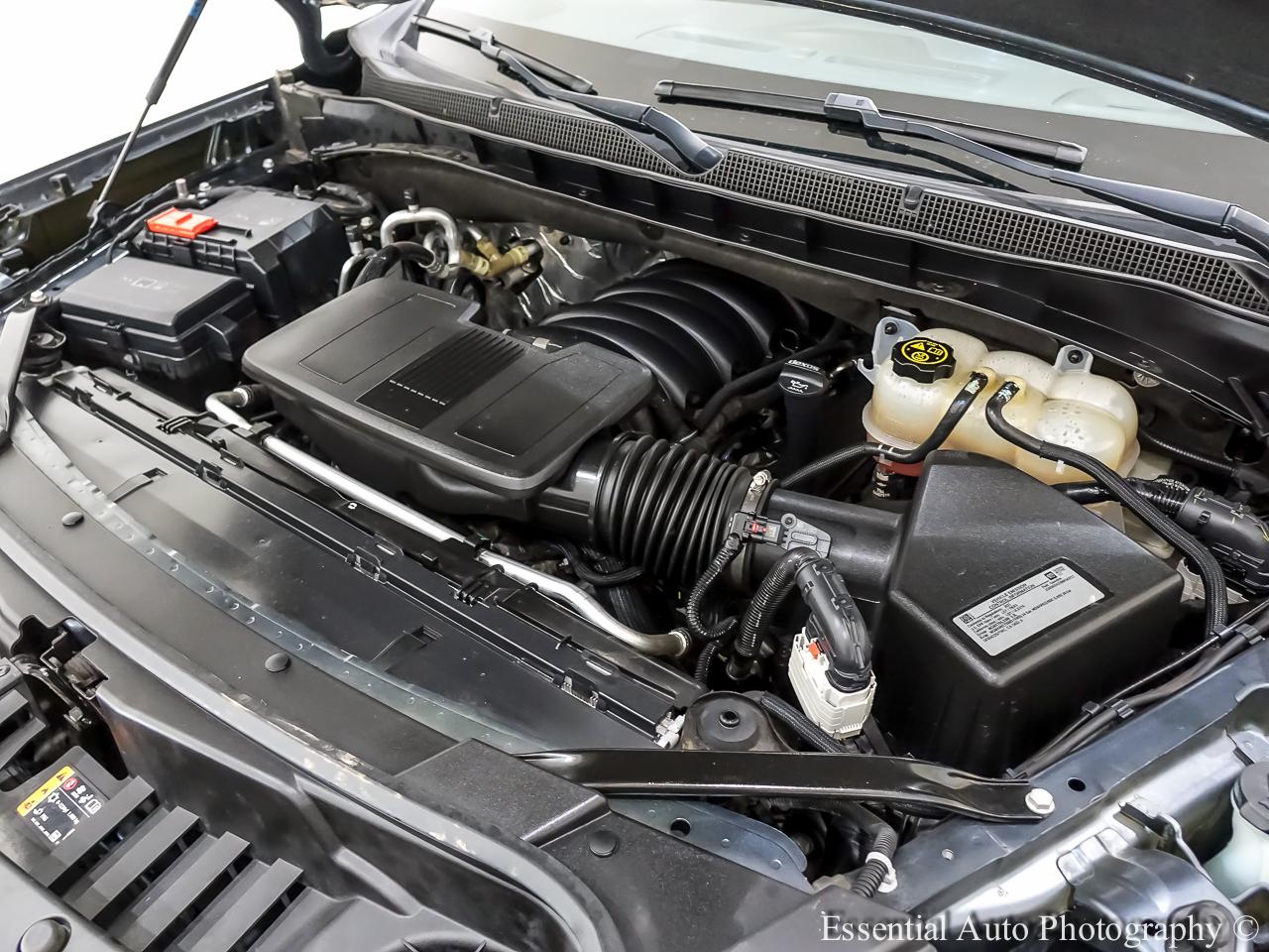 Chevrolet Suburban RST 4WD 2021