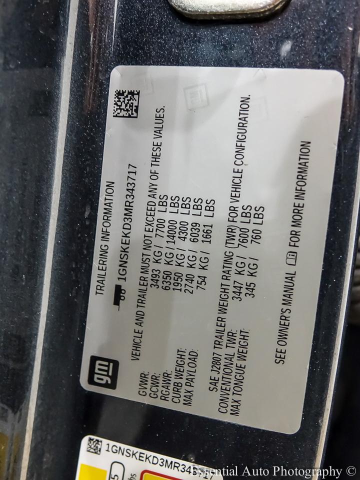 Chevrolet Suburban RST 4WD 2021