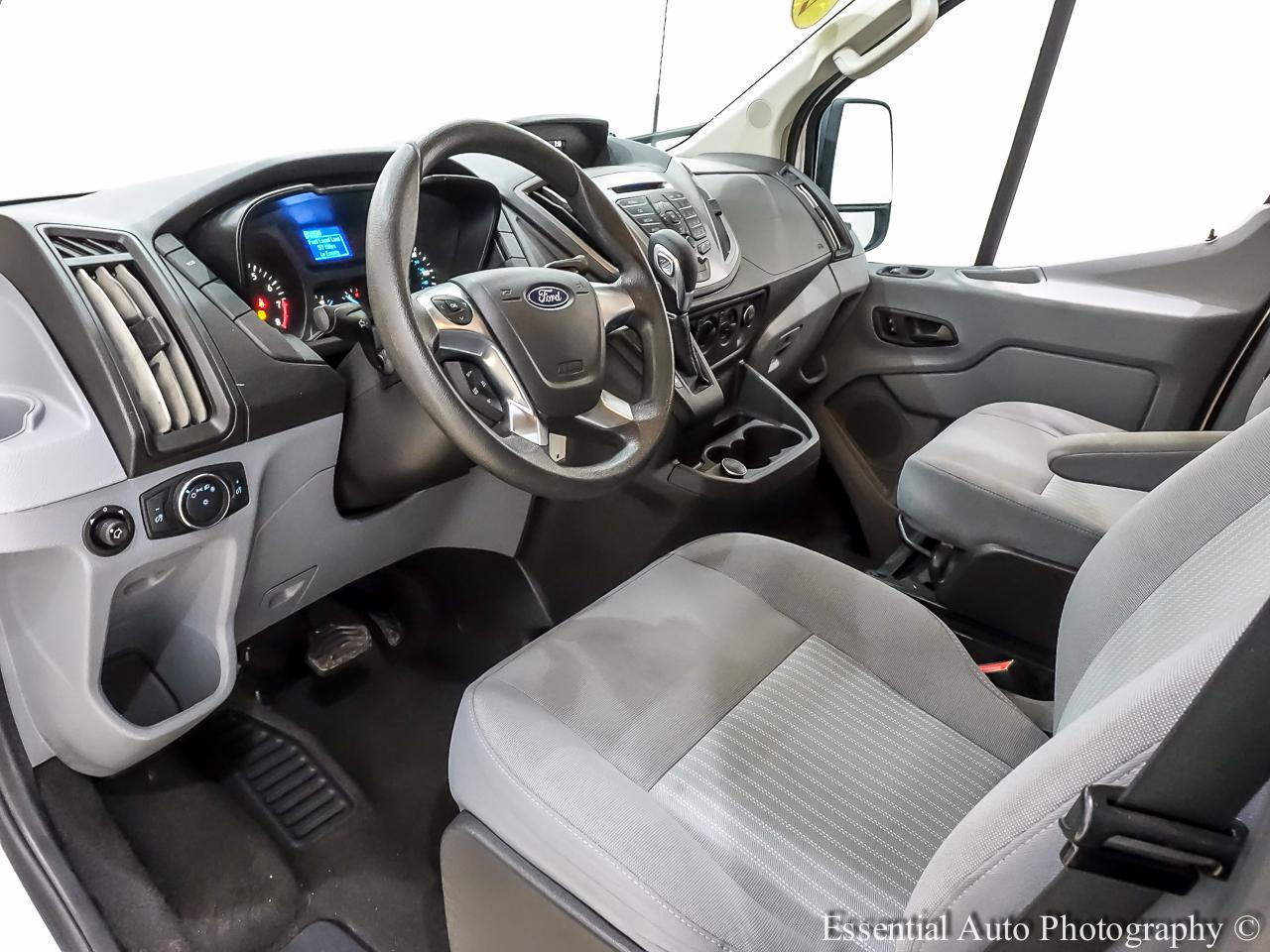 Ford Transit 350 Wagon Low Roof XLT 60/40 Pass. 148-in. WB 2019