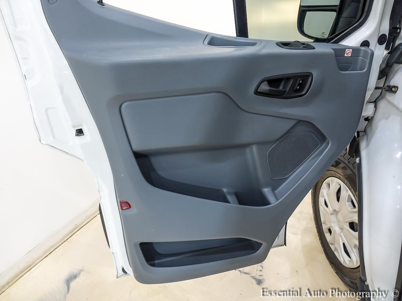 Ford Transit 350 Wagon Low Roof XLT 60/40 Pass. 148-in. WB 2019