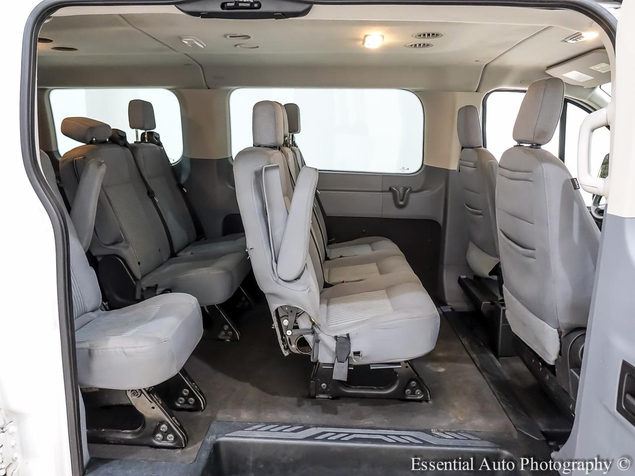 Ford Transit 350 Wagon Low Roof XLT 60/40 Pass. 148-in. WB 2019