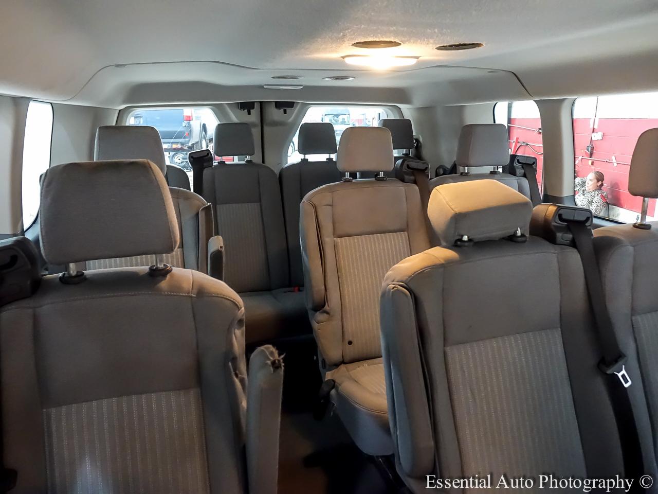 Ford Transit 350 Wagon Low Roof XLT 60/40 Pass. 148-in. WB 2019