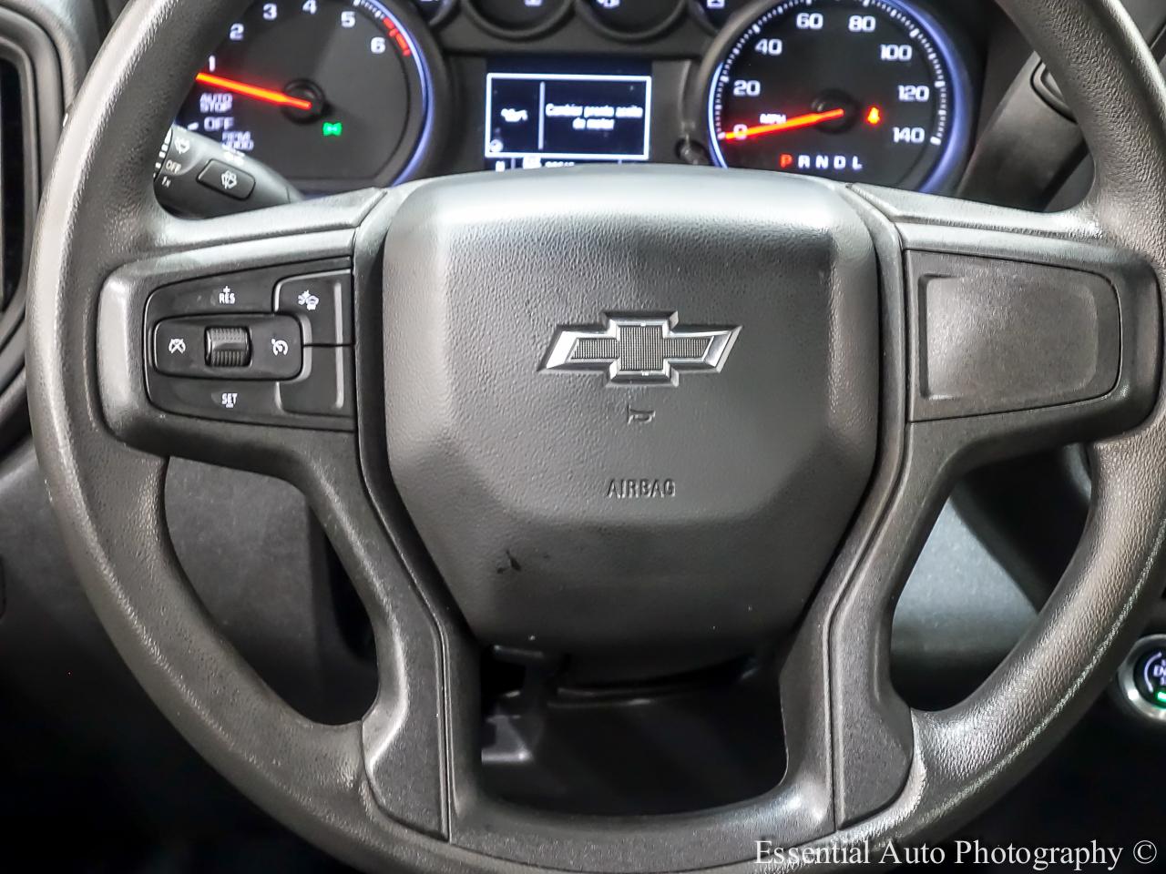 Chevrolet Silverado 1500 Trail Boss Custom Crew Cab 4WD 2023