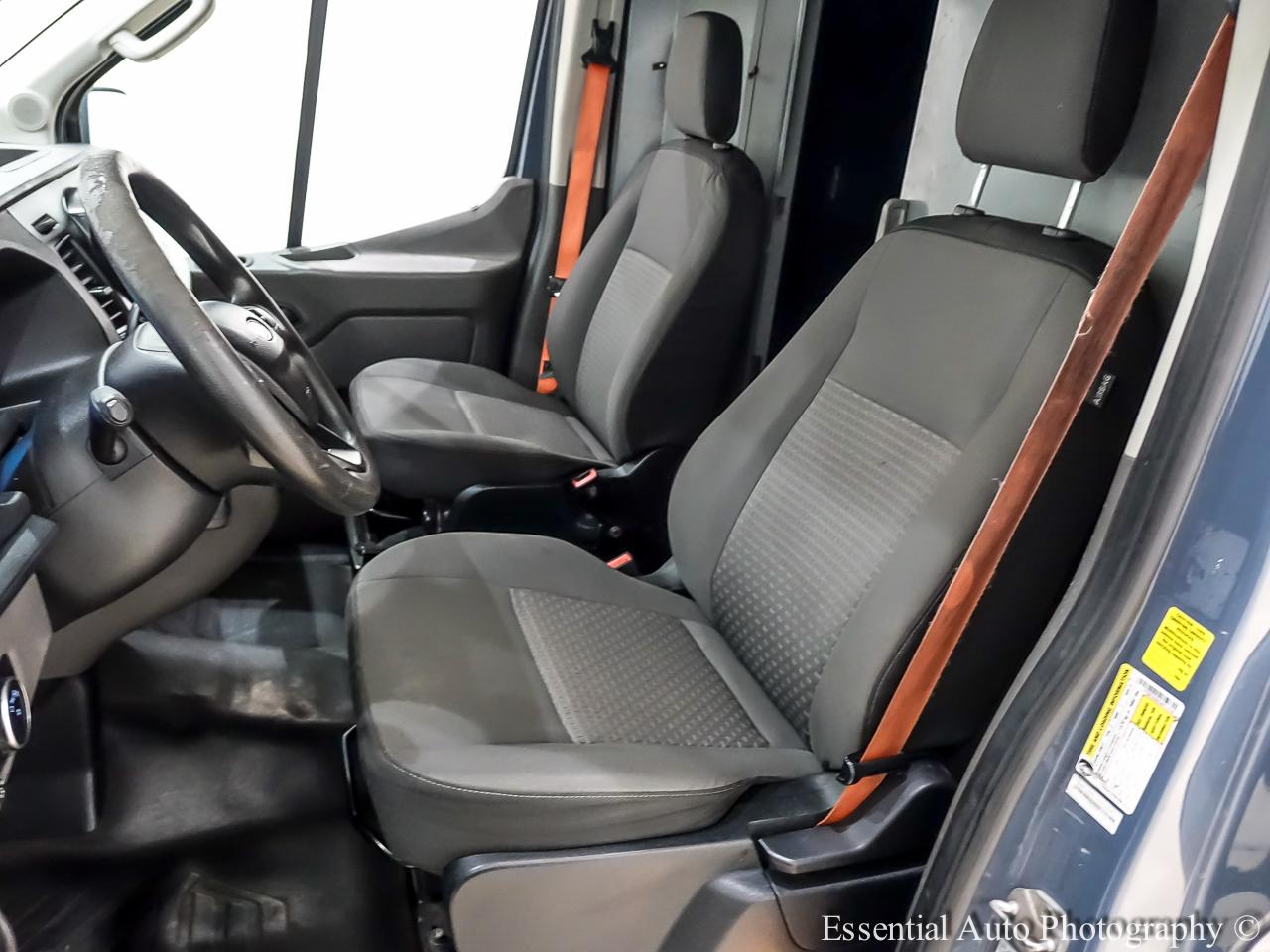 Ford Transit 250 Van High Roof w/Sliding Pass. 148-in. WB EL 2020