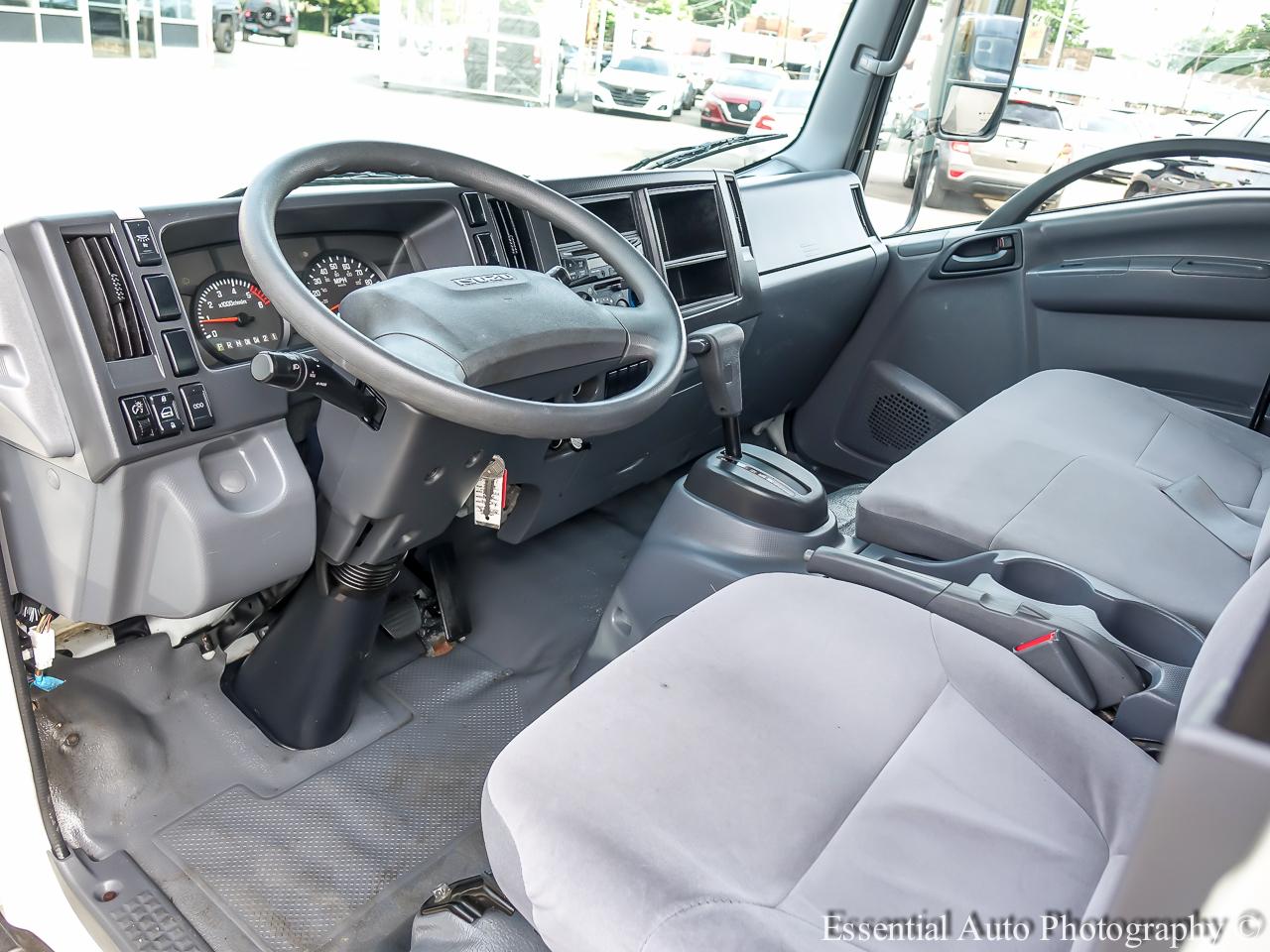 Isuzu NPR HD  2018
