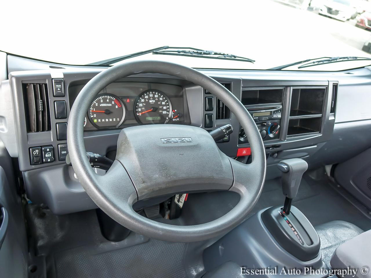 Isuzu NPR HD  2018