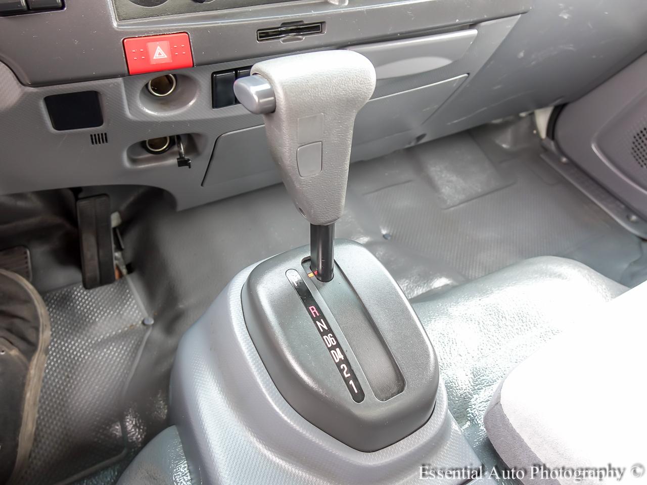 Isuzu NPR HD  2018