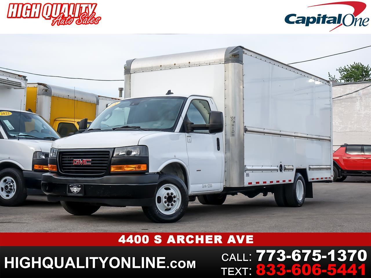 2022 GMC Savana's photo