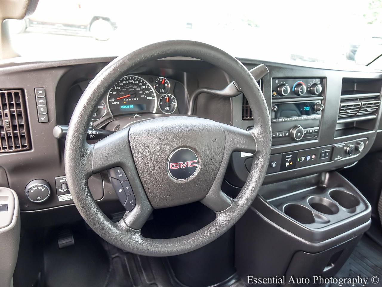 GMC Savana G3500 177 in. 2022