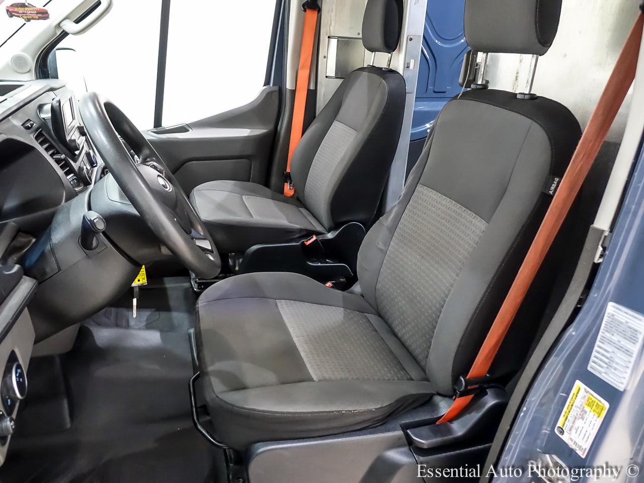 Ford Transit 250 Van High Roof w/Sliding Pass. 148-in. WB EL 2021