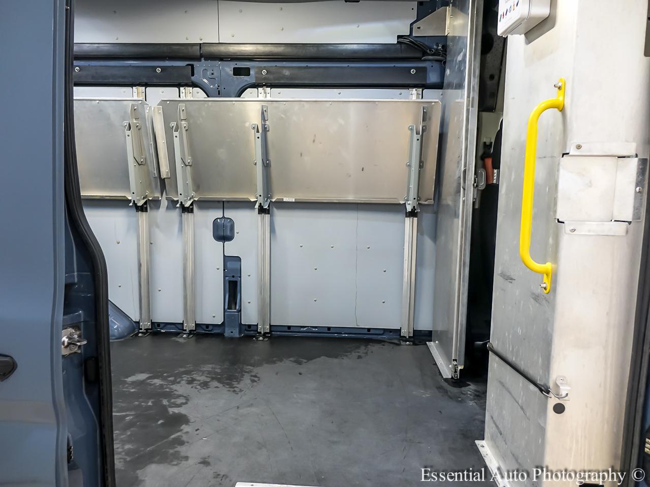 Ford Transit 250 Van High Roof w/Sliding Pass. 148-in. WB EL 2021