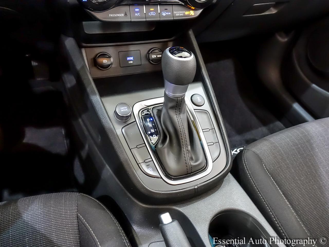 Hyundai Kona SEL AWD 2023