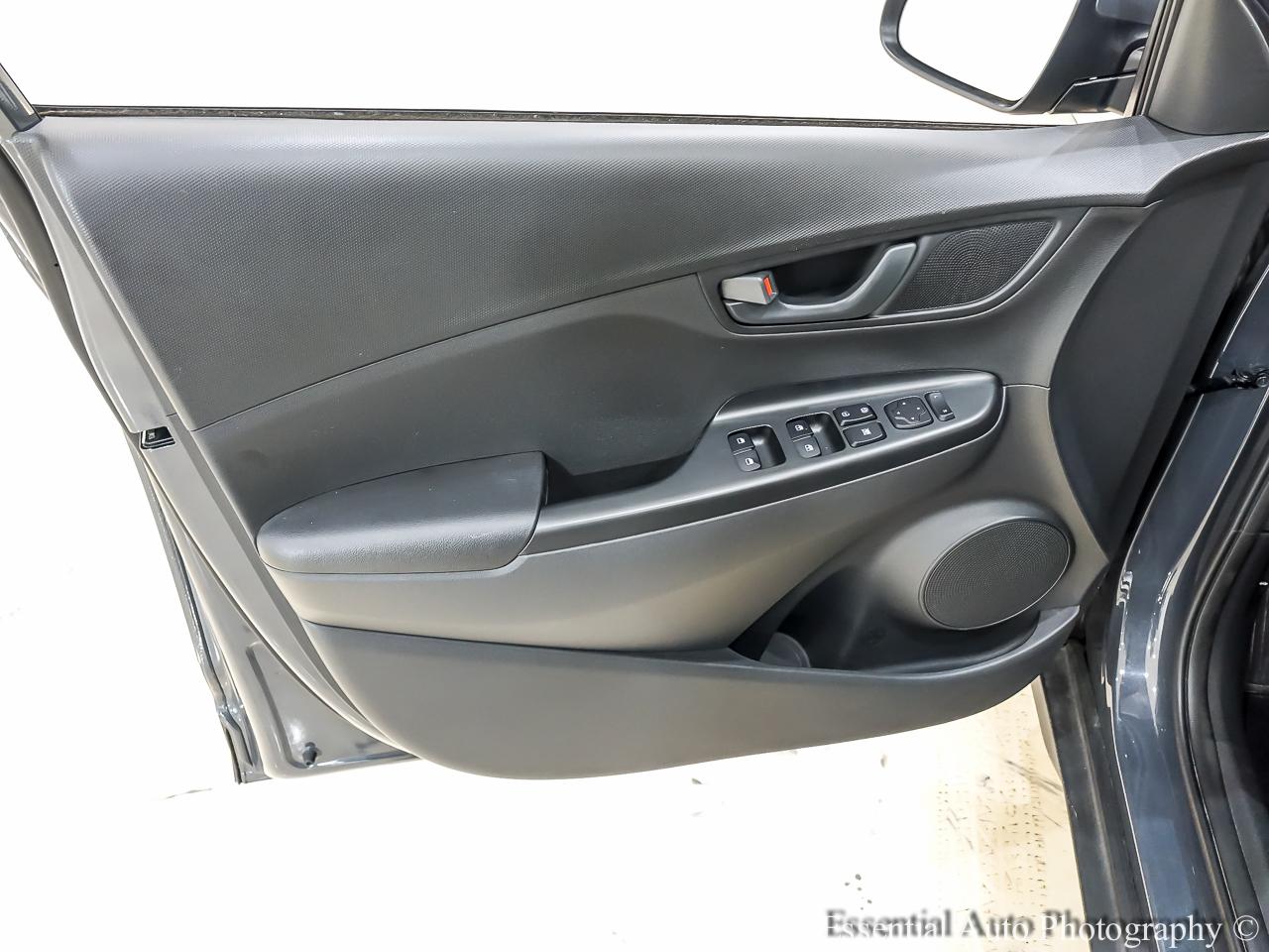 Hyundai Kona SEL AWD 2023