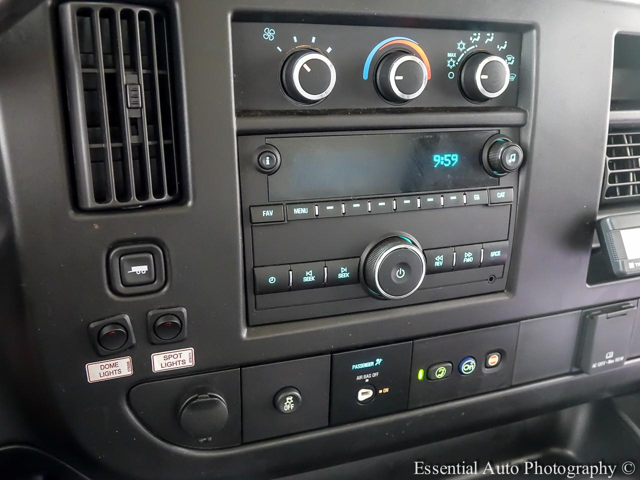 GMC Savana  2023
